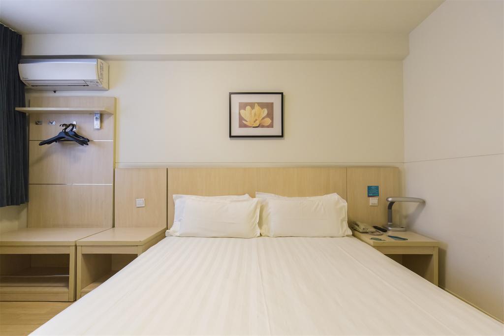 Jinjiang Inn - Shanghai Yixian Road Экстерьер фото