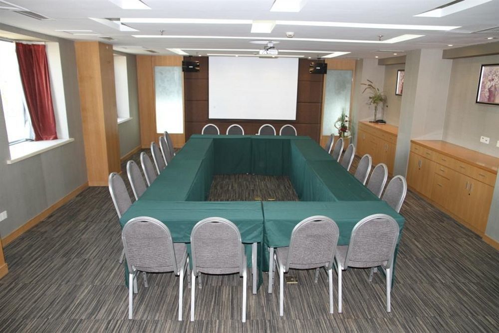 Jinjiang Inn - Shanghai Yixian Road Экстерьер фото